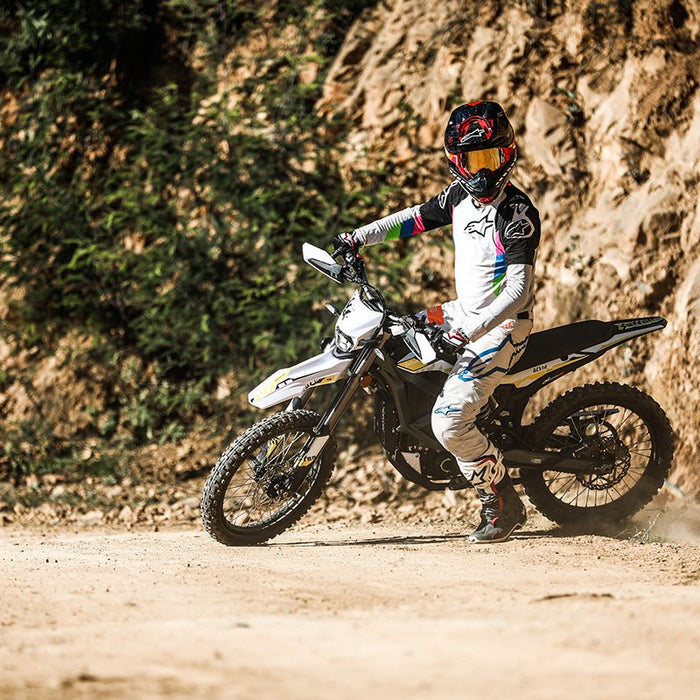 Electric Dirt Bike UAE 2025: Sur Ron vs Zero vs KTM Complete Comparison - SURRON.AE